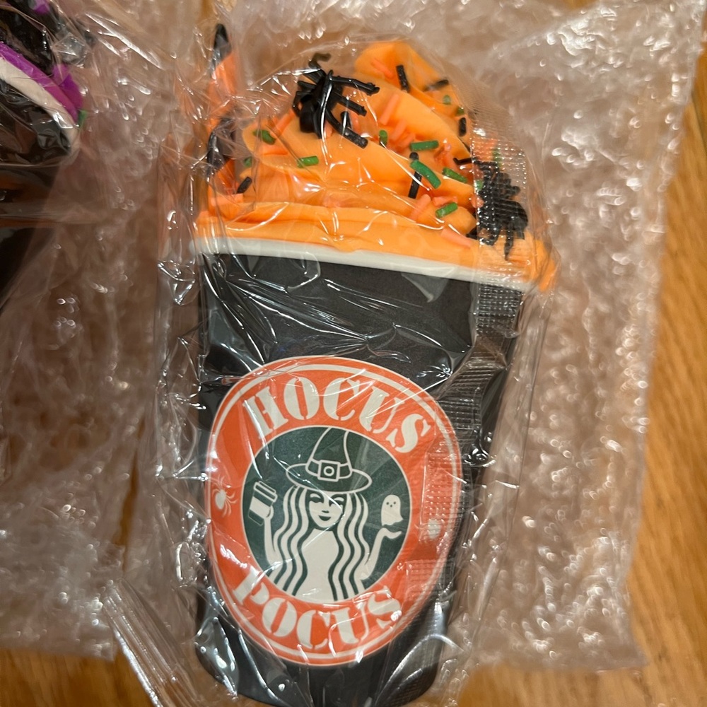 Latte coffee hocus pocus ornaments - Picture 2 of 3